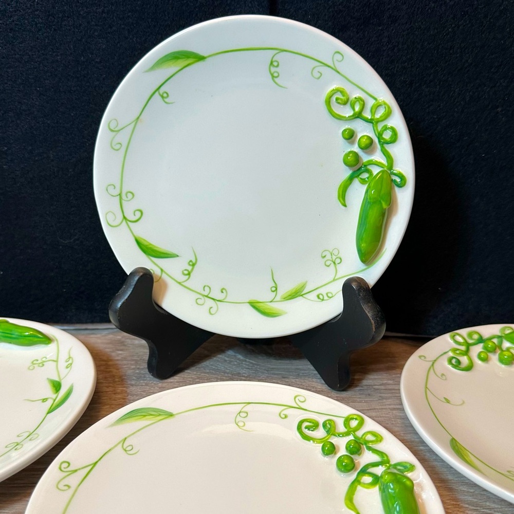 Foreside Pea 🌸HOST PICK!!🌸Cocktail plates-Four